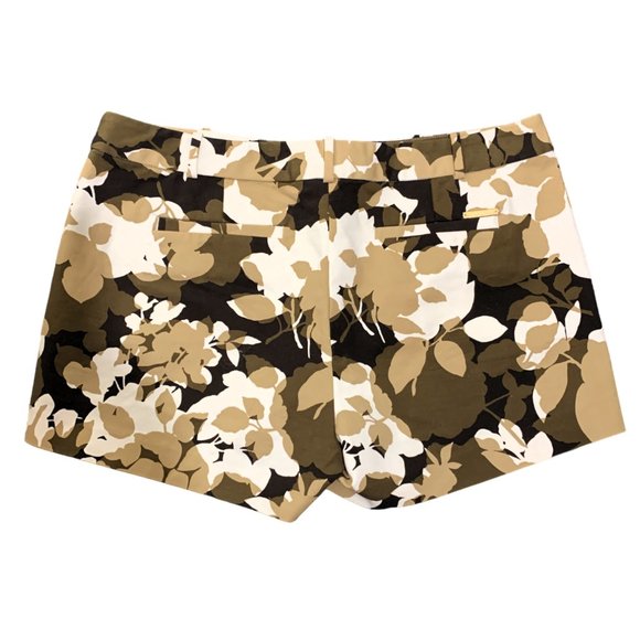 Michael Kors Flower Camo Print Stretch Shorts - Picture 2 of 6